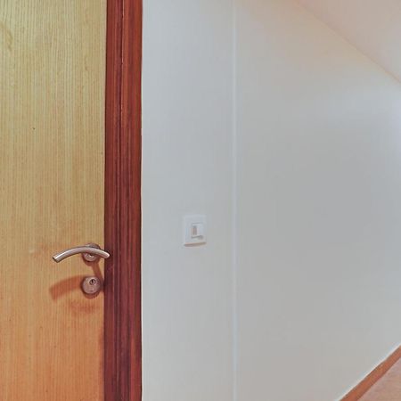 Treebo Premium Seven Lake View ハイデラバード エクステリア 写真